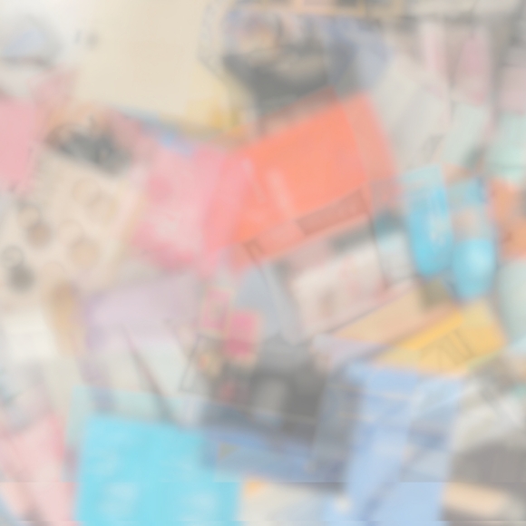 INTRO SALE on Luxury Beauty Bags. ♥️ and only pay Shipping - Picture 6 of 7